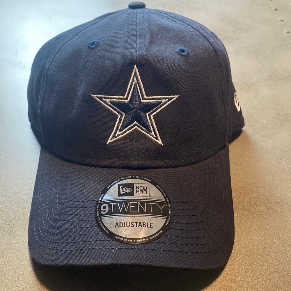Dallas Cowboys New Era Star Adjustable Hat. 9Twenty